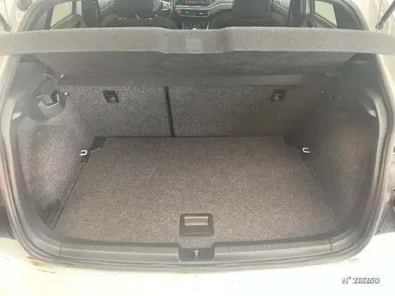 VOLKSWAGEN POLO VI - voiture d'occasion - Photo 7