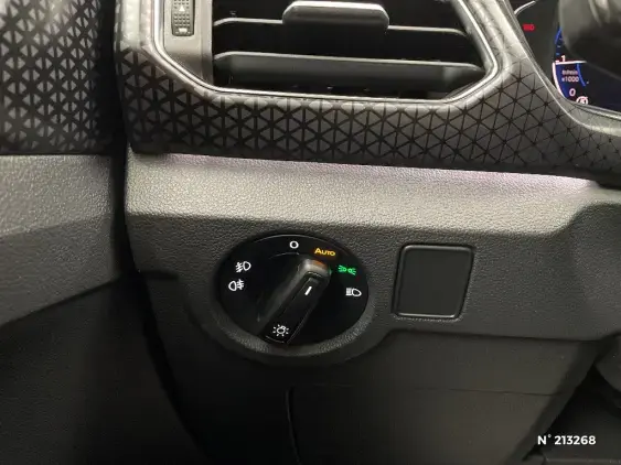 VOLKSWAGEN T-CROSS - voiture d'occasion - Photo 15