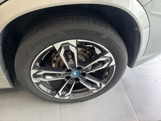 BMW X1 U11 - voiture d'occasion - Photo 4