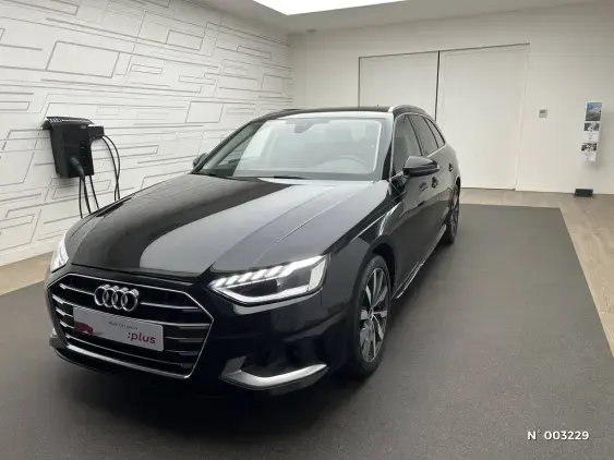AUDI A4 AVANT V - voiture d'occasion - Photo 1