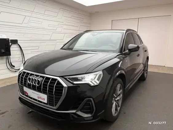 AUDI Q3 - voiture d'occasion - Photo 1