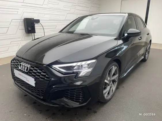 AUDI A3 SPORTBACK IV - voiture d'occasion - Photo 1