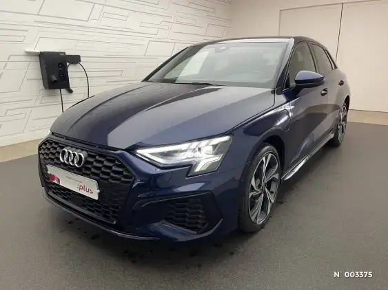 AUDI A3 SPORTBACK IV - voiture d'occasion - Photo 1