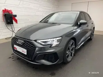 Acheter AUDI A3 SPORTBACK A3 Sportback 30 TFSI Mild Hybrid 110 S tronic 7 S Line occasion en vente à AUDI BRIE-COMTE-ROBERT GUEUDET 1880