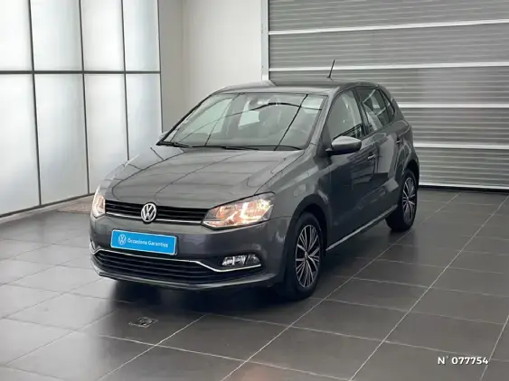 VOLKSWAGEN POLO V - voiture d'occasion - Photo 1