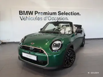 Acheter MINI COOPER Cooper Cabriolet S 204 ch DKG7 Favoured occasion en vente à MINI SAINT-MERRI BEAUVAIS GUEUDET 1880