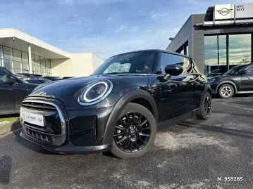 Acheter MINI MINI 3 PORTES (F56) COOPER 136 CAMDEN BVA7 occasion en vente à MINI SAINT-MERRI SAINT-MAXIMIN GUEUDET 1880