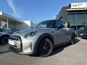 Acheter MINI MINI 3 PORTES (F56) COOPER SE 184 PREMIUM BVA occasion en vente à MINI SAINT-MERRI SAINT-MAXIMIN GUEUDET 1880