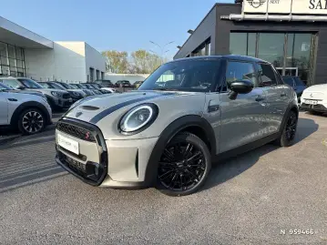 Acheter MINI MINI 5 PORTES (F55) COOPER S 178 CH EDITION PREMIUM BVA7 occasion en vente à MINI SAINT-MERRI SAINT-MAXIMIN GUEUDET 1880