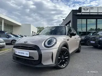 Acheter MINI MINI 5 PORTES (F55) COOPER 136 PREMIUM PLUS BVA7 occasion en vente à MINI SAINT-MERRI SAINT-MAXIMIN GUEUDET 1880