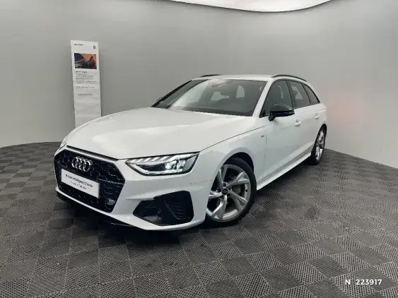 AUDI A4 AVANT - voiture d'occasion - Photo 1