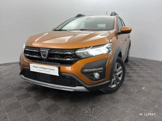 DACIA SANDERO III - voiture d'occasion - Photo 1
