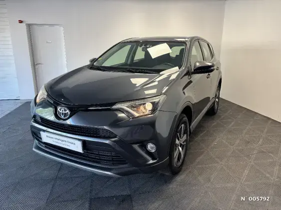 TOYOTA RAV4 IV - voiture d'occasion - Photo 1