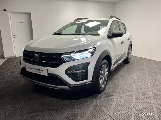 DACIA SANDERO III - voiture d'occasion - Photo 1