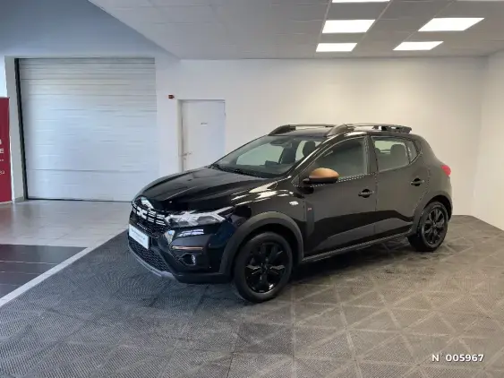 DACIA SANDERO III - voiture d'occasion - Photo 1