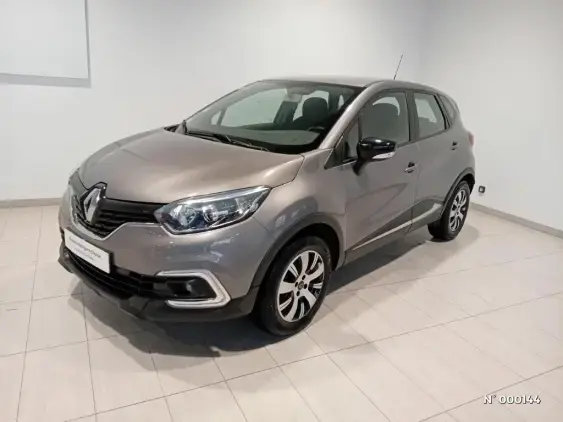 RENAULT CAPTUR - voiture d'occasion - Photo 1