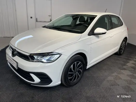 VOLKSWAGEN POLO VI - voiture d'occasion - Photo 1