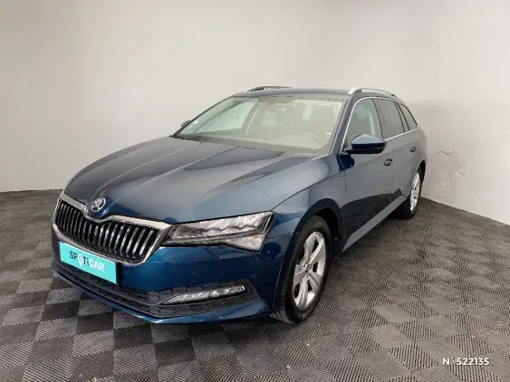 SKODA SUPERB III - voiture d'occasion - Photo 1