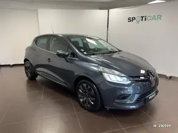 Acheter RENAULT CLIO CLIO IV CLIO TCE 90 INTENS occasion en vente à PEUGEOT CORBEIL-ESSONNES GUEUDET 1880
