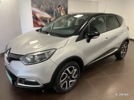 RENAULT CAPTUR - voiture d'occasion - Photo 1