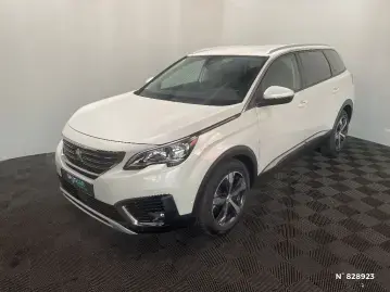 Acheter PEUGEOT 5008 5008 PURETECH 130CH S&S EAT8 ALLURE occasion en vente à PEUGEOT FONTAINEBLEAU GUEUDET 1880