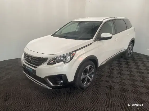 PEUGEOT 5008 II - voiture d'occasion - Photo 1