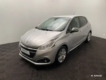 Acheter PEUGEOT 208 208 1.2 PURETECH 82CH BVM5 STYLE occasion en vente à PEUGEOT FONTAINEBLEAU GUEUDET 1880