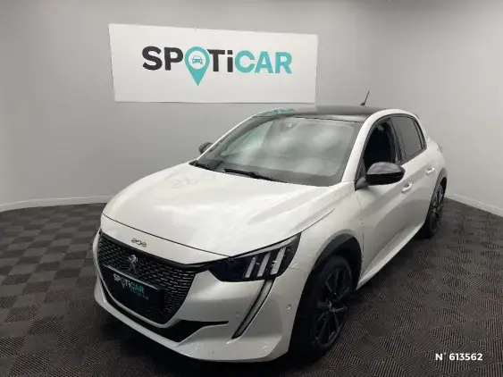 PEUGEOT 208 II - voiture d'occasion - Photo 1