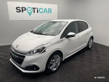 Acheter PEUGEOT 208 208 1.2 PURETECH 82CH BVM5 STYLE occasion en vente à PEUGEOT MEAUX GUEUDET 1880