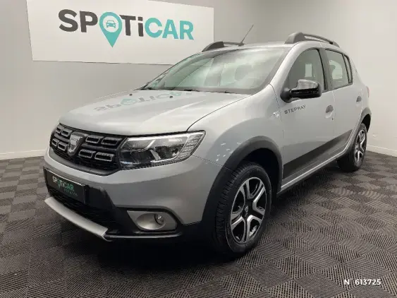 DACIA SANDERO II - voiture d'occasion - Photo 1