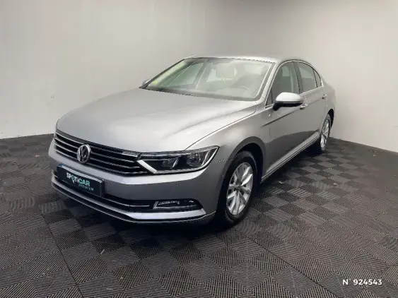 VOLKSWAGEN PASSAT VIII - voiture d'occasion - Photo 1