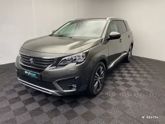PEUGEOT 5008 II - voiture d'occasion - Photo 1