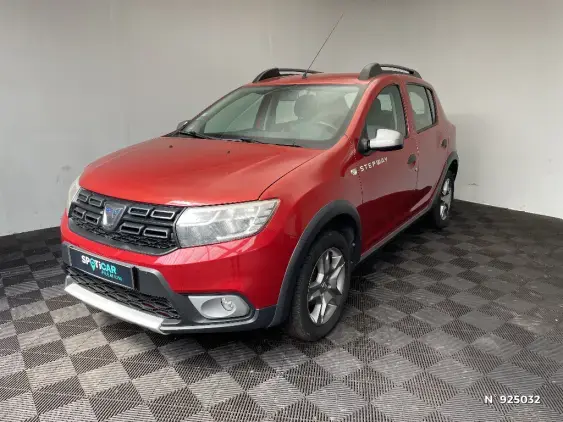 DACIA SANDERO II - voiture d'occasion - Photo 1
