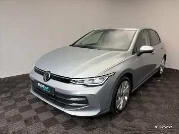Acheter VOLKSWAGEN GOLF GOLF 2.0 TDI 150 DSG7 VW EDITION occasion en vente à PEUGEOT MELUN GUEUDET 1880