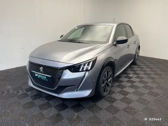 PEUGEOT 208 II - voiture d'occasion - Photo 1