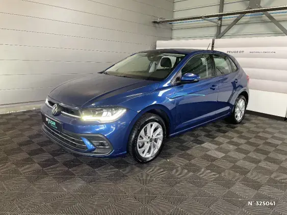 VOLKSWAGEN POLO VI - voiture d'occasion - Photo 1