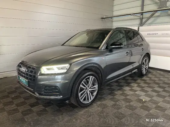 AUDI Q5 - voiture d'occasion - Photo 1