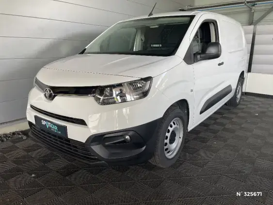 TOYOTA PROACE CITY - voiture d'occasion - Photo 1