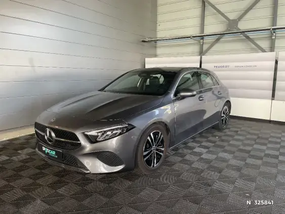 MERCEDES-BENZ CLASSE A IV - voiture d'occasion - Photo 1