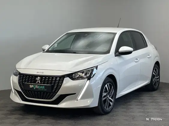 PEUGEOT 208 II - voiture d'occasion - Photo 1