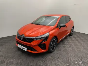 Acheter RENAULT CLIO Clio E-Tech full hybrid 145 Techno occasion en vente à RENAULT ABBEVILLE GUEUDET 1880