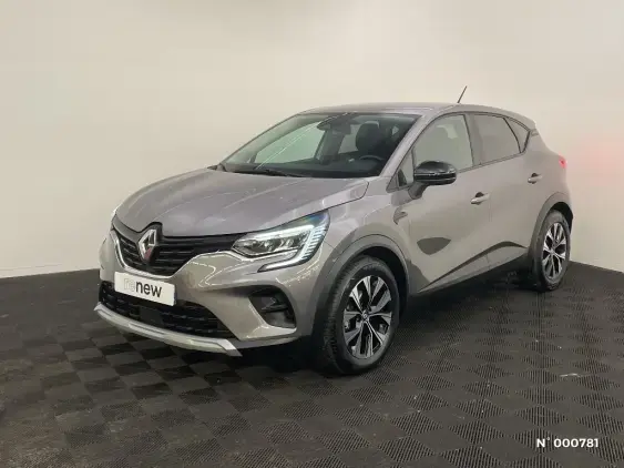 RENAULT CAPTUR II - voiture d'occasion - Photo 1