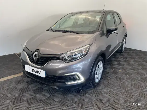 RENAULT CAPTUR - voiture d'occasion - Photo 1
