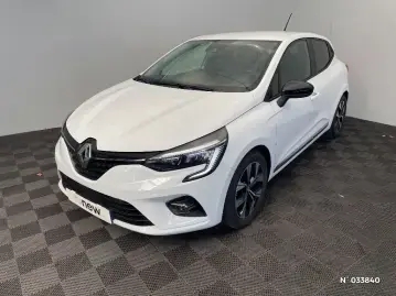 Acheter RENAULT CLIO Clio E-Tech hybride 145 Evolution occasion en vente à RENAULT ANNECY GUEUDET 1880