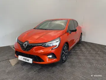 Acheter RENAULT CLIO Clio E-Tech full hybrid 145 Techno occasion en vente à RENAULT ANNECY GUEUDET 1880