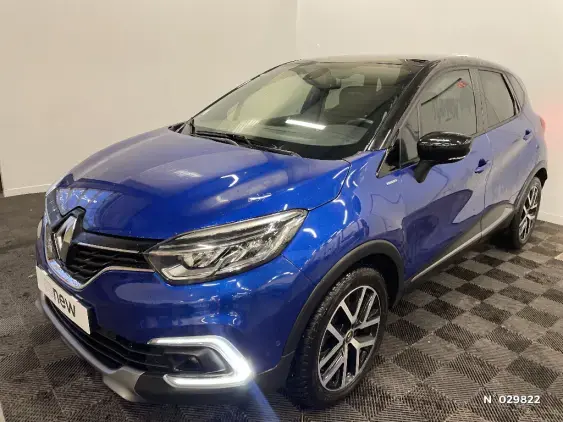 RENAULT CAPTUR - voiture d'occasion - Photo 1