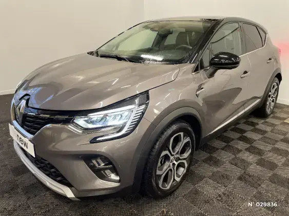 RENAULT CAPTUR II - voiture d'occasion - Photo 1