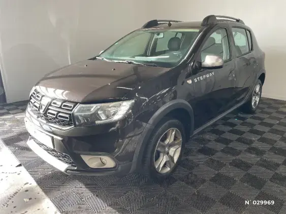 DACIA SANDERO II - voiture d'occasion - Photo 1