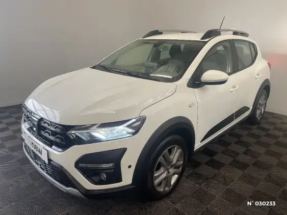 DACIA SANDERO III - voiture d'occasion - Photo 1