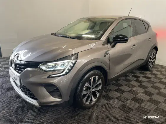 RENAULT CAPTUR II - voiture d'occasion - Photo 1